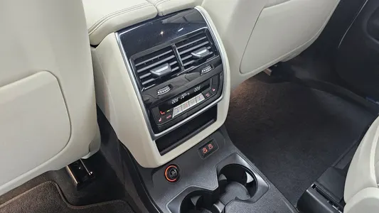 BMW X7 (G07) xDrive 40i M 6 2025 34