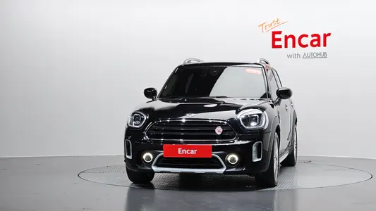 MINI 2023