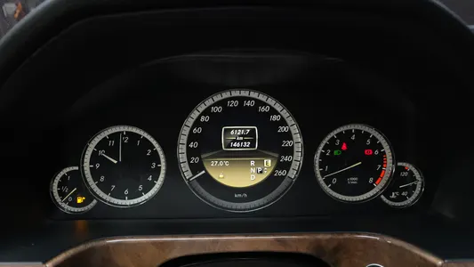 Mercedes-Benz E-Class W212 E300 2012 8