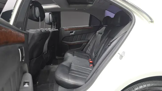 Mercedes-Benz E-Class W212 E300 2012 12