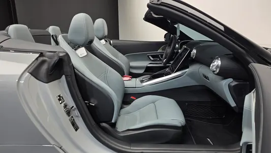 Mercedes-Benz SL-Class R232 AMG SL63 4MATIC+ 2023 26
