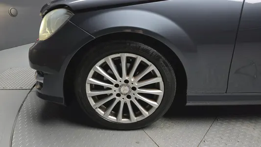 Mercedes-Benz C-Class W204 C220 CDI 2014 5