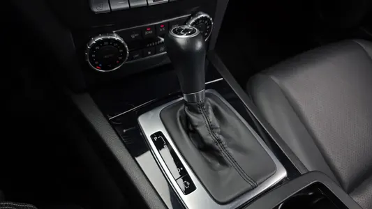 Mercedes-Benz C-Class W204 C220 CDI 2014 9