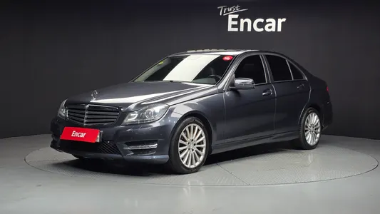 Mercedes-Benz C-Class W204 C220 CDI 2014