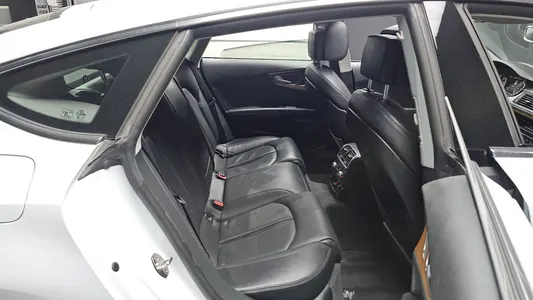 Audi A7 50 TDI 2015 11
