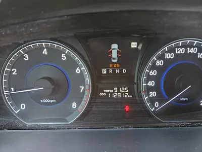 Hyundai () VS380 2012 13