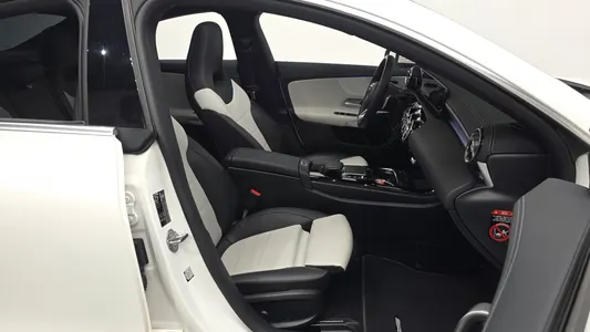 Mercedes-Benz CLA-Class C118 CLA250 4MATIC 2020 26