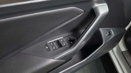 Volkswagen 7 1.4 TSI 2021 30