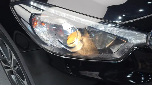 Kia K3 2015 22