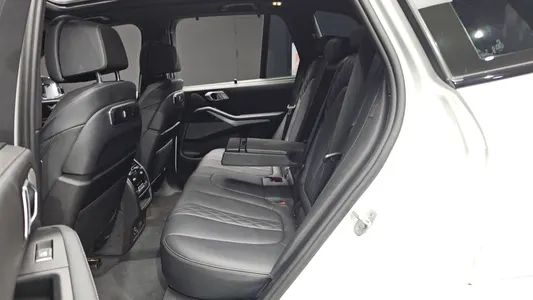 BMW X5 (G05) xDrive 40i M 2023 26