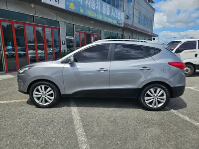Hyundai ix 2WD LX20 2011 18
