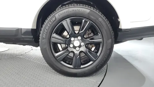 Land Rover 4 3.0 SDV6 SE 2015 21