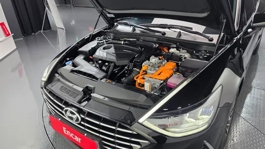 Hyundai (DN8) 2022 6