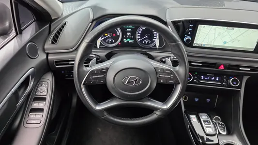 Hyundai (DN8) 2022 13