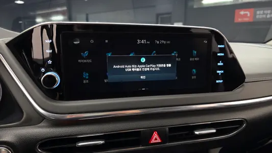 Hyundai (DN8) 2022 17