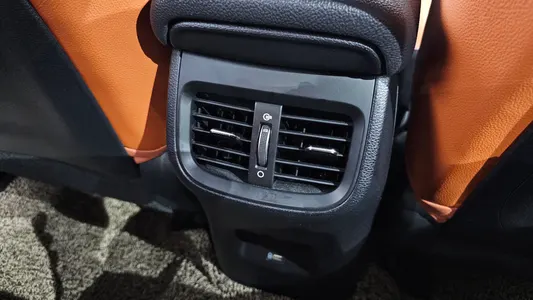 Kia K3 2 1.6 2021 32