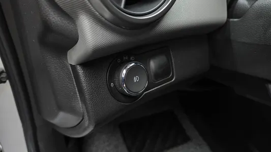 Chevrolet 아베오 해치백 LT 2012 20