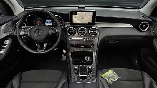 Mercedes-Benz GLC-Class X253 GLC300 4MATIC AMG Line 2019 7
