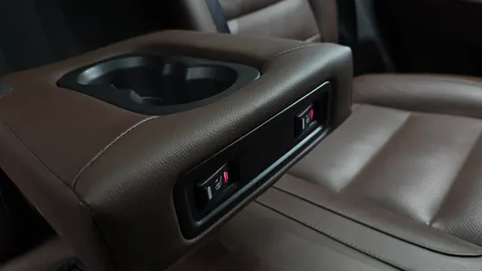Renault Korea QM6 2.0 LPe RE 2WD 2019 18