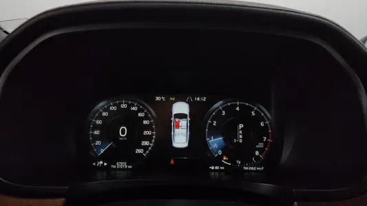Volvo S90 T5 2019 8