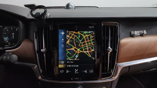 Volvo S90 T5 2019 12