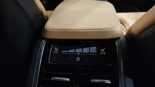 Volvo S90 T5 2019 31