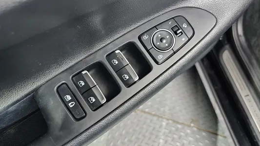 Hyundai IG 2.5 2020 26