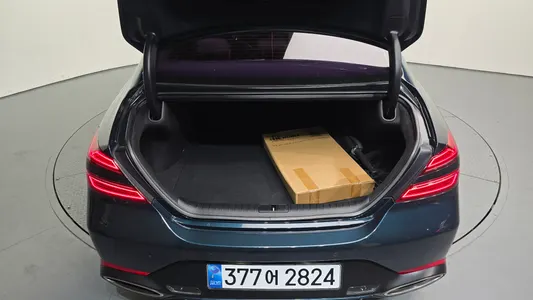 Genesis G70 2.5T 4WD 2023 16