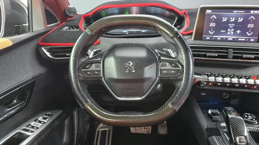 Peugeot 5008 2 1.6 BlueHDi GT Line 2018 13