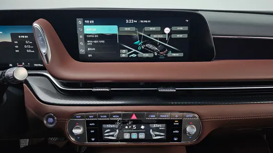 Genesis G90 (RS 4) 3.5 AWD 2022 12