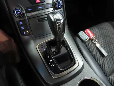 Hyundai Coupe 200 D 2012 14