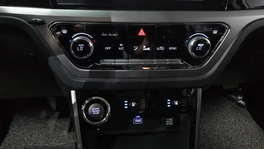 KG Mobility 뷰티풀 코란도 1.5 2WD C5 2020 17
