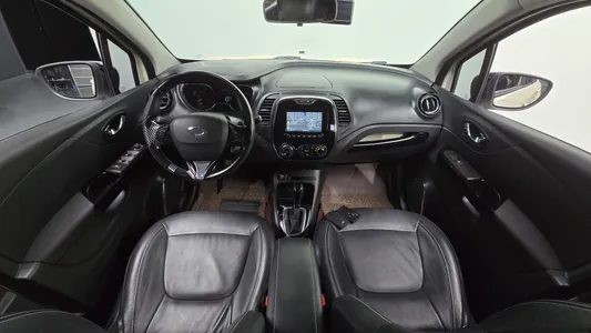 Renault Korea QM3 RE 2015 7
