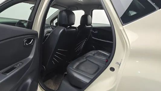 Renault Korea QM3 RE 2015 11