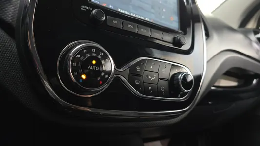 Renault Korea QM3 RE 2015 17