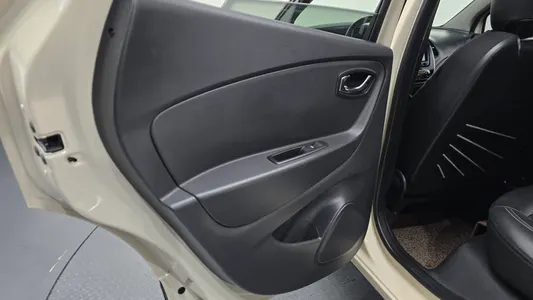 Renault Korea QM3 RE 2015 26