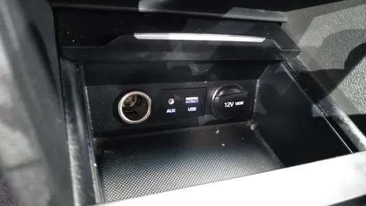 Hyundai AD 1.6 2017 13