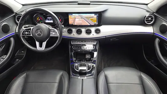Mercedes-Benz E-Class W213 E300 2018 7