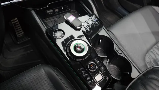 Kia 5 4WD 2022 9