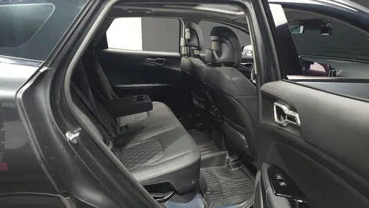 Kia 5 4WD 2022 26