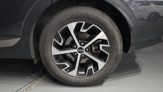 Kia 5 4WD 2022 21