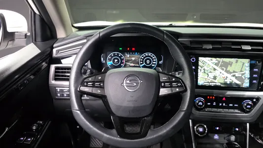 KG Mobility 뷰티풀 코란도 1.5 2WD C5 2022 13