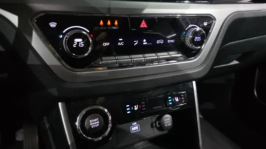 KG Mobility 뷰티풀 코란도 1.5 2WD C5 2022 16