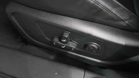 KG Mobility 뷰티풀 코란도 1.5 2WD C5 2022 32