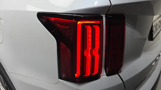 Kia 4 2.2 2WD 2021 23