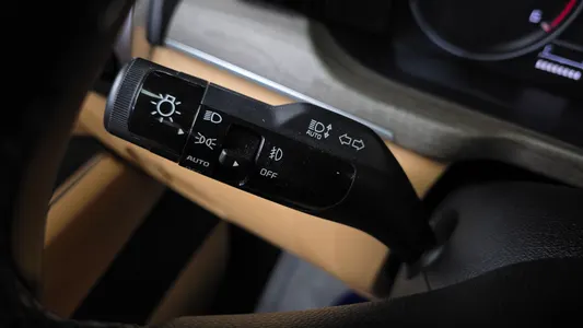 Kia 4 2.2 2WD 2021 28