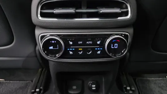 Genesis GV80 2.5T AWD 2021 35