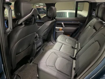 Land Rover (L663) 110 D250 SE 2024 13