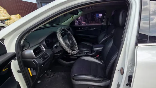 Kia Sorento 2.2 2WD 2015 7