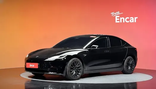 Tesla 3 RWD 2025